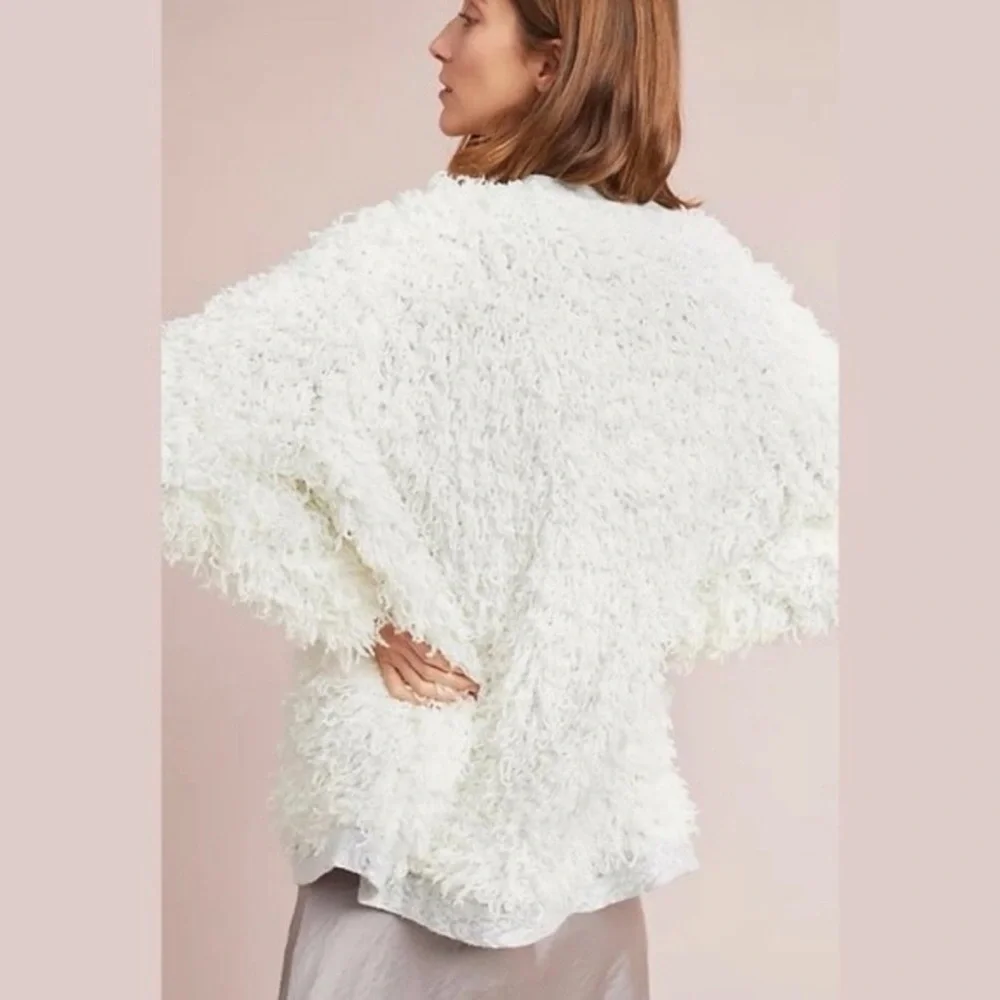 Anthropologie Vanessa Virginia French Alps Fuzzy Cardigan Sweater in White S/XS